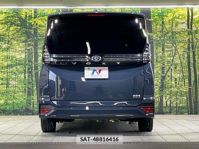 Toyota VOXY 2024-02 8726814-14