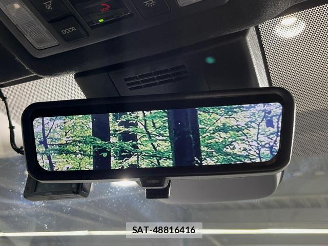 Toyota VOXY 2024-02 8726814-5