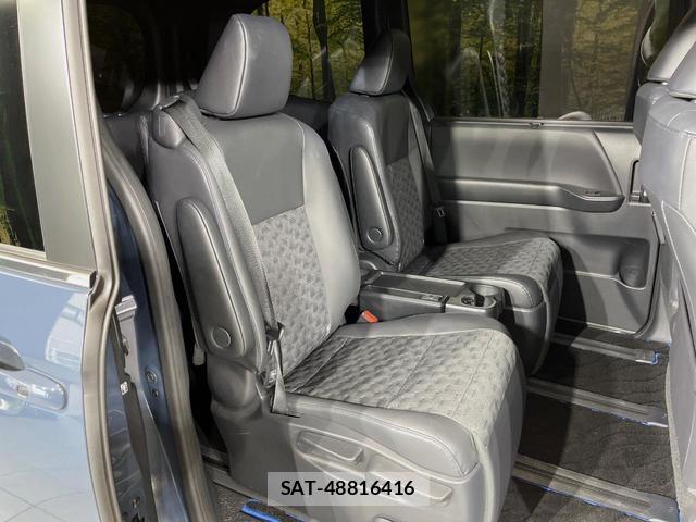 Toyota VOXY 2024-02 8726814-7