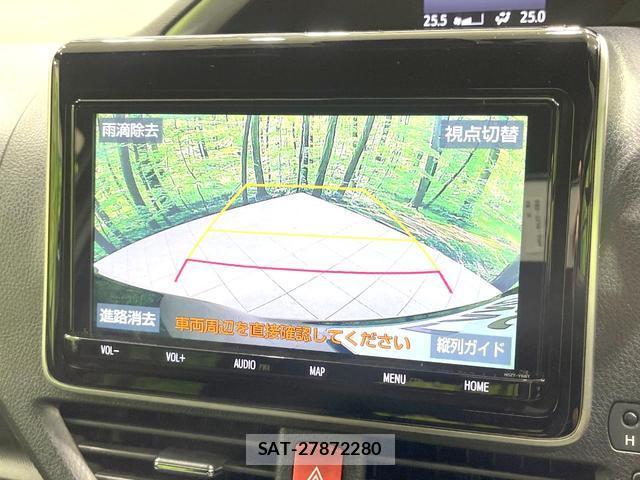 Toyota VOXY 2019-02 8726938-4