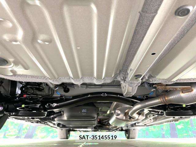 Toyota VOXY 2026-07 8726943-18