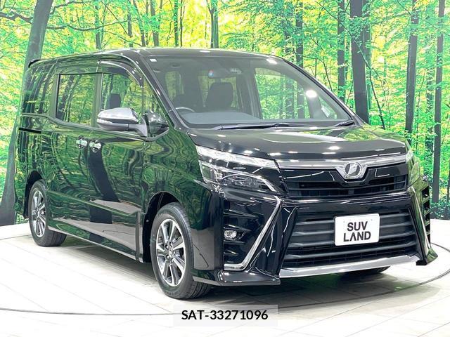Toyota VOXY 2018-10 8726962-13