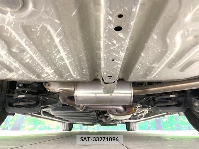 Toyota VOXY 2018-10 8726962-18