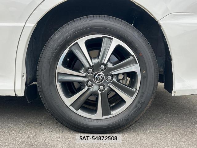 Toyota VOXY 2017-09 8727026-11