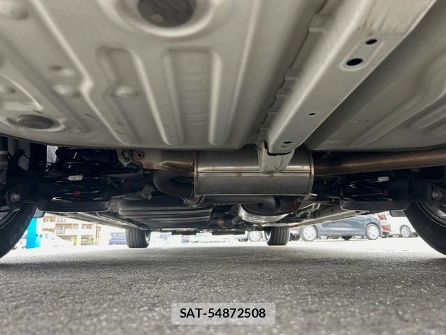 Toyota VOXY 2017-09 8727026-18