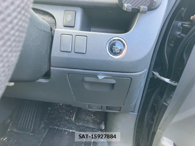 Toyota VOXY 2009-11 8727270-14