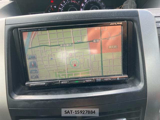 Toyota VOXY 2009-11 8727270-19