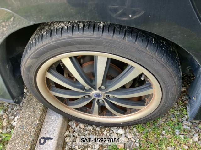 Toyota VOXY 2009-11 8727270-5