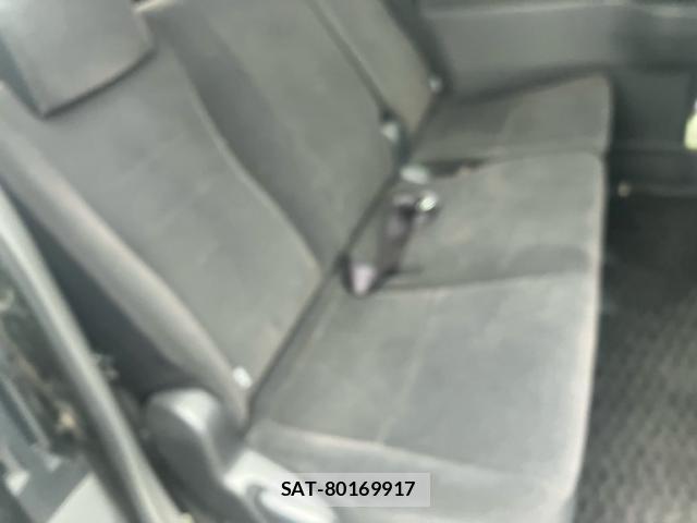 Toyota VOXY 2009-10 8727272-8