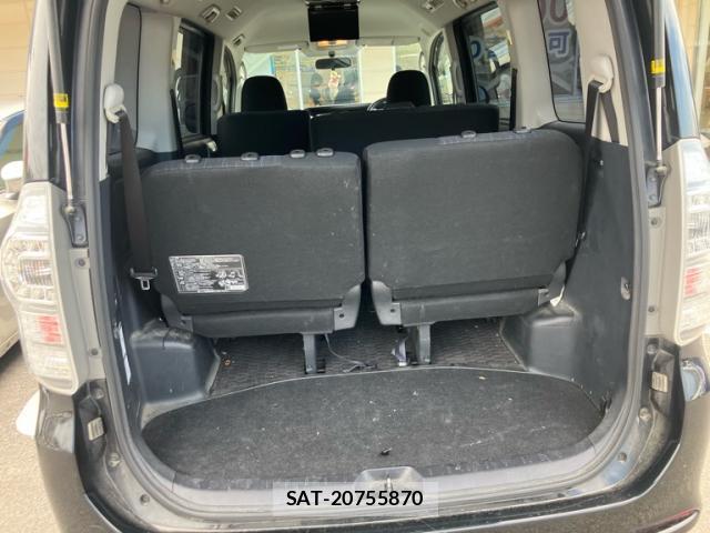 Toyota VOXY 2011-09 8727515-4