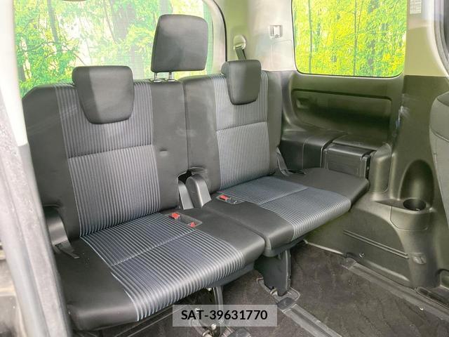 Toyota VOXY 2014-09 8727586-9