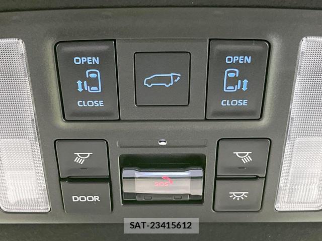 Toyota VOXY 2026-05 8727627-2