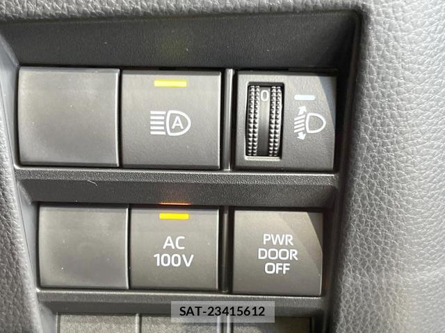 Toyota VOXY 2026-05 8727627-5