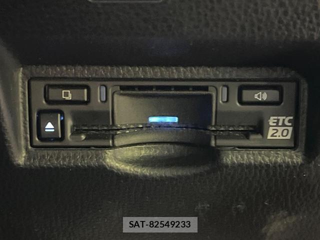 Toyota VOXY 2024-02 8727679-6