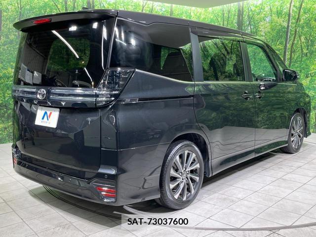 Toyota VOXY 2024-09 8727732-16