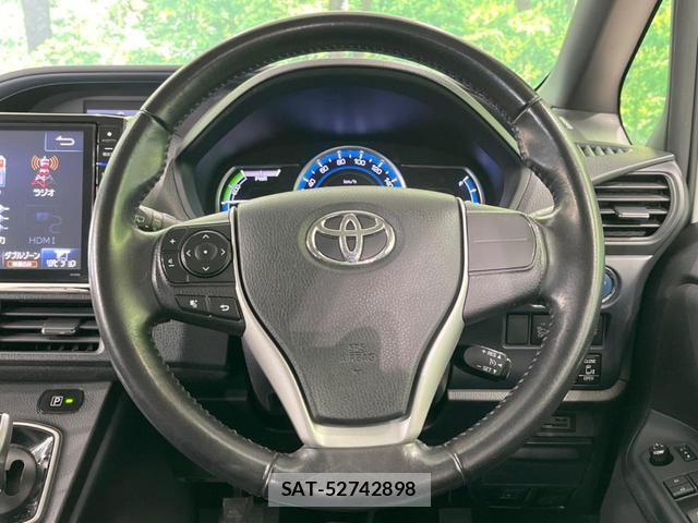 Toyota VOXY 2014-06 8727736-12