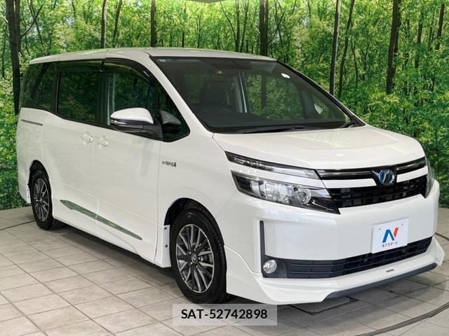 Toyota VOXY 2014-06 8727736-17