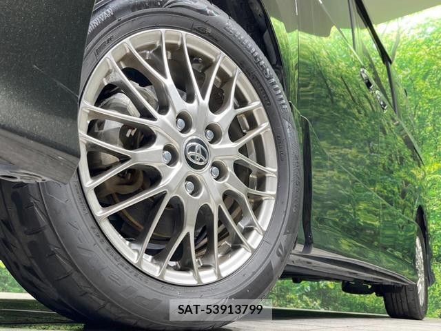 Toyota VOXY 2019-05 8727740-12