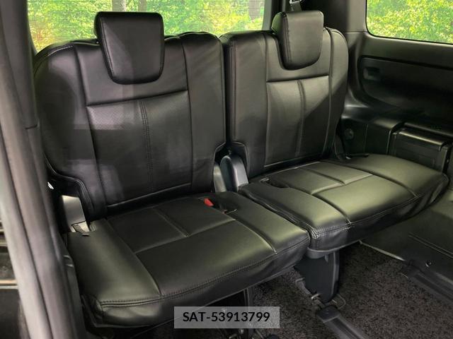 Toyota VOXY 2019-05 8727740-8