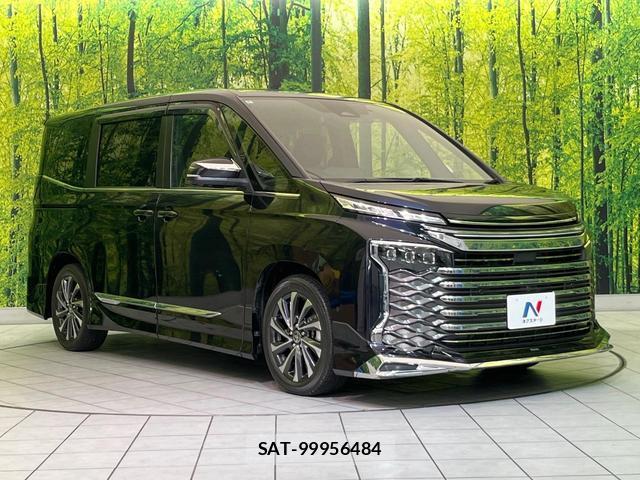 Toyota VOXY 2022-09 8728091-16