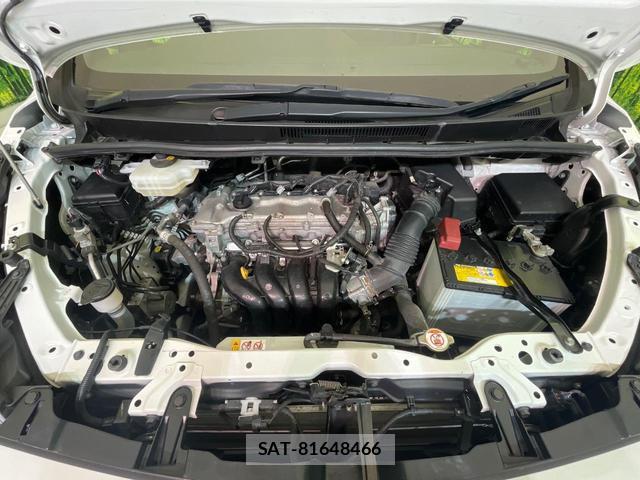 Toyota VOXY 2020-03 8728093-17