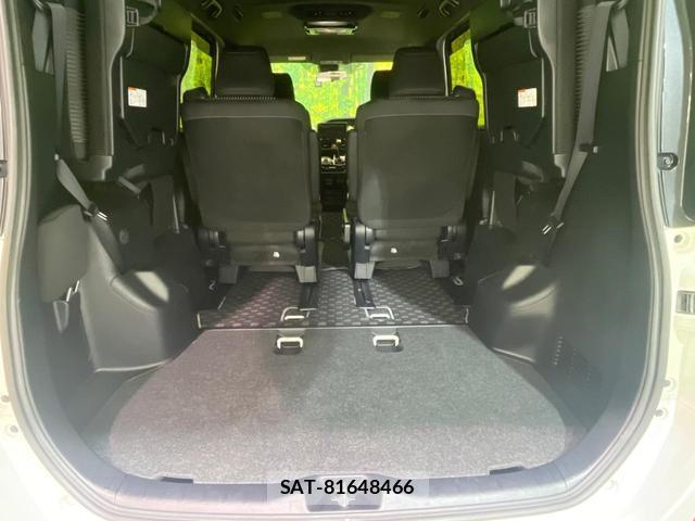 Toyota VOXY 2020-03 8728093-9