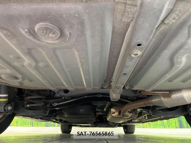 Toyota VOXY 2024-07 8728128-9