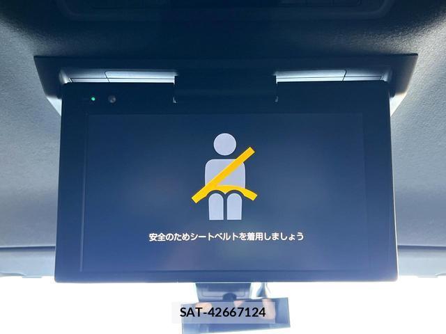 Toyota VOXY 2019-04 8728217-4