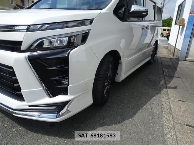 Toyota VOXY 2021-05 8728257-17