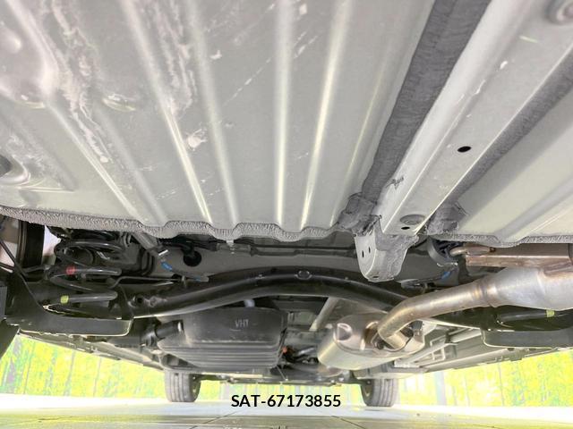Toyota VOXY 2023-09 8728479-18