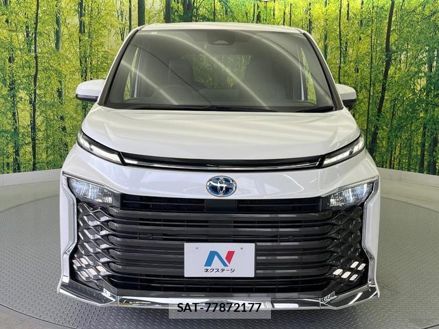 Toyota VOXY 2023-08 8728575-15