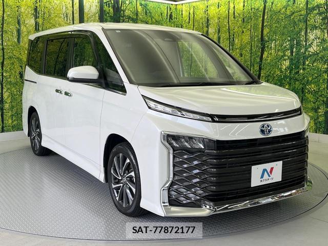 Toyota VOXY 2023-08 8728575-17