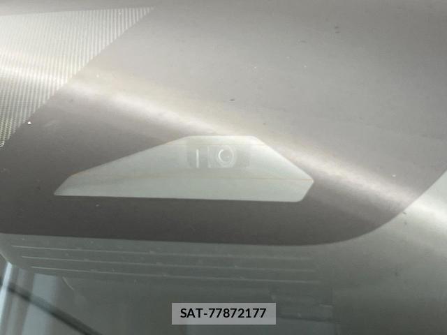 Toyota VOXY 2023-08 8728575-3