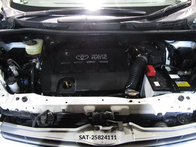 Toyota VOXY 2009-06 8728628-19