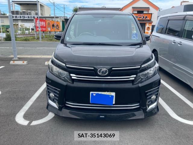 Toyota VOXY 2014-02 8728707-0