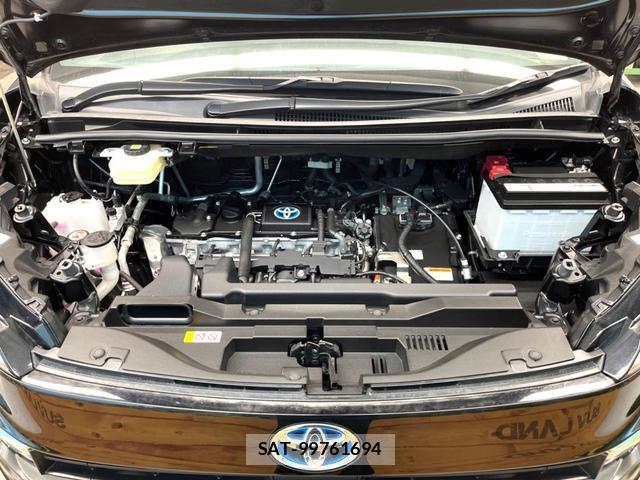 Toyota VOXY 2023-02 8728746-10