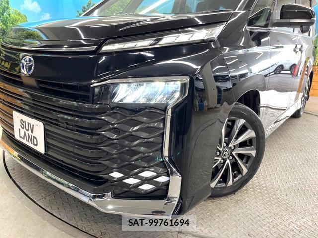 Toyota VOXY 2023-02 8728746-6