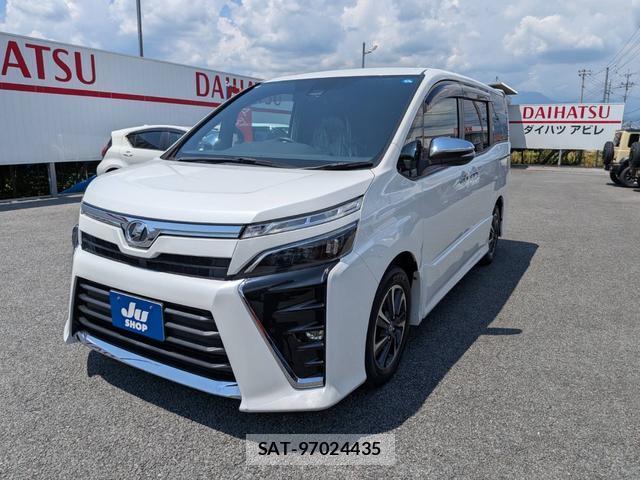 Toyota VOXY 2018-04 8728758-11