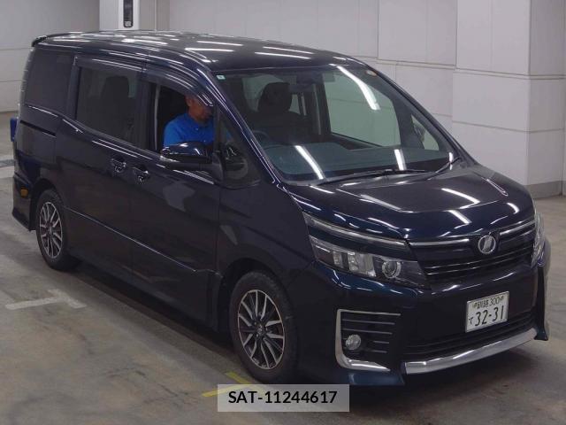 Toyota VOXY 2014-09 8729155-0