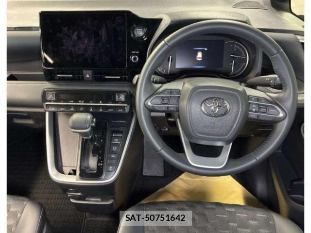 Toyota VOXY 2023-12 8729166-2