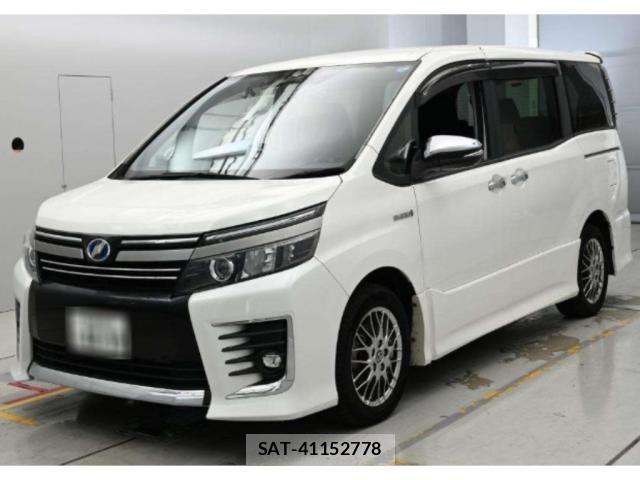 Toyota VOXY 2017-02 8729327-0