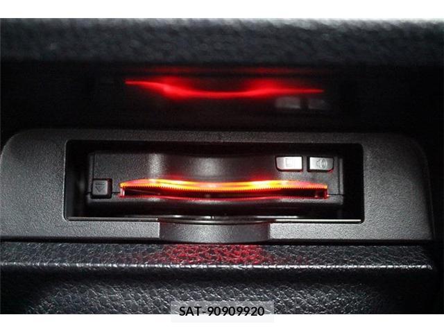 Toyota VOXY 2019-06 8729865-4