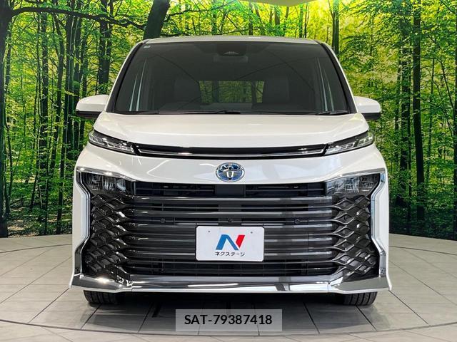 Toyota VOXY 2025-09 8730094-14