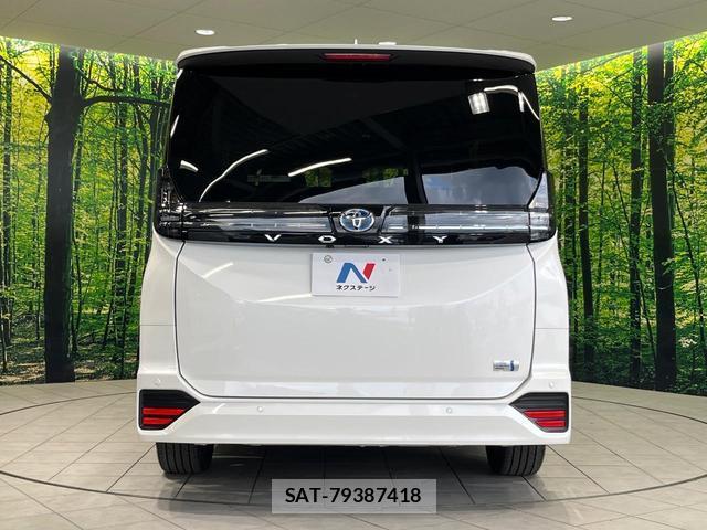 Toyota VOXY 2025-09 8730094-15