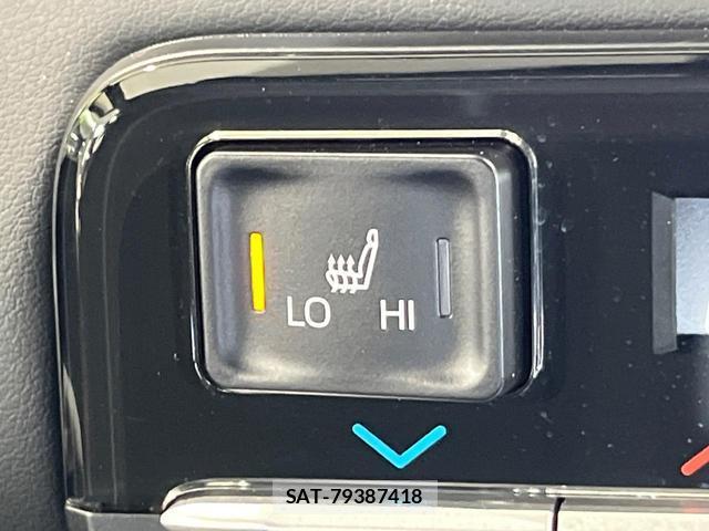 Toyota VOXY 2025-09 8730094-6
