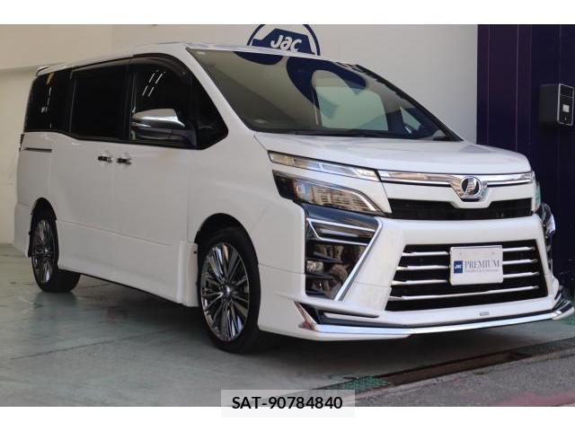 Toyota VOXY 2019-06 8730275-4