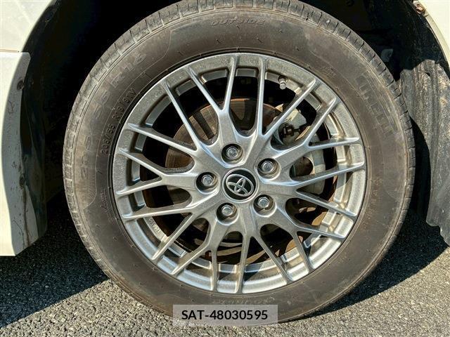 Toyota VOXY 2019-11 8730318-14