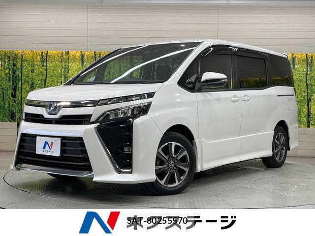 Toyota VOXY 2017-11 8730366-0