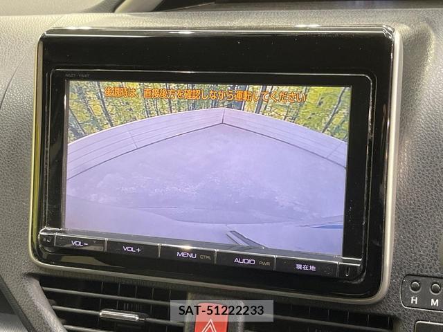 Toyota VOXY 2016-01 8730377-6