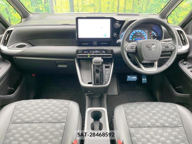 Toyota VOXY 2025-01 8730483-1